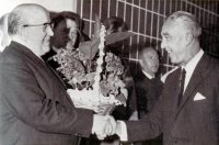 Schlüsselübergabe Schwimmhalle